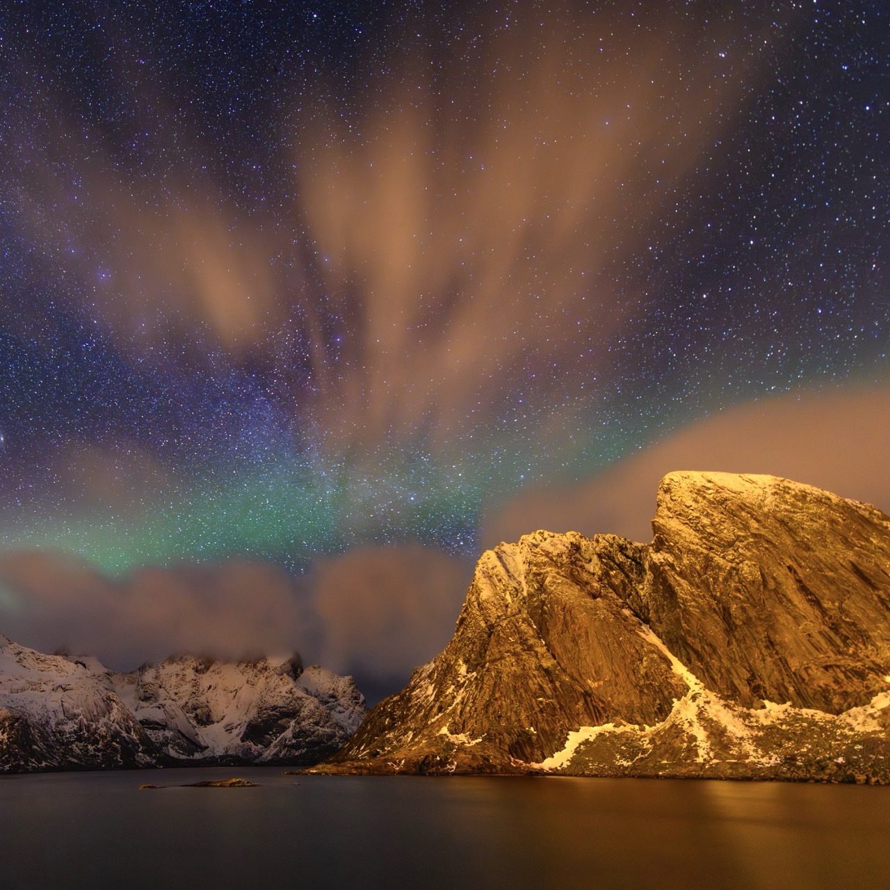 <b>Monat der Naturfotografie: Willi Rolfes – Lofoten – Eine fotografische Winterreise</b><br />04.11.2026 2 Monat der Naturfotografie: Willi Rolfes – Lofoten – Eine fotografische Winterreise