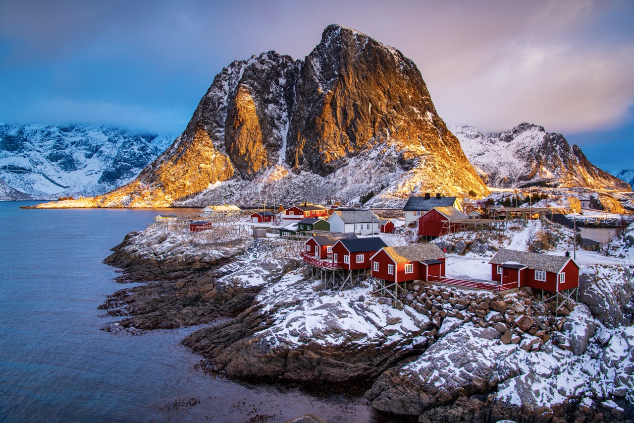 <b>Monat der Naturfotografie: Willi Rolfes – Lofoten – Eine fotografische Winterreise</b><br />04.11.2026 3 Monat der Naturfotografie: Willi Rolfes – Lofoten – Eine fotografische Winterreise