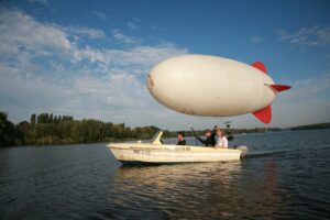<b>fotoforum Impulse: Jürgen Hohmuth: Perspektivwechsel: Fotografien aus dem Zeppelin</b><br />03.10.2026 11