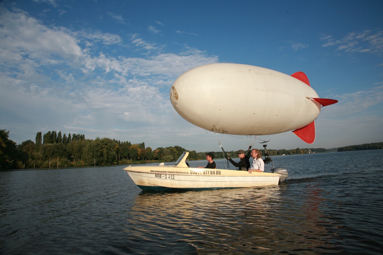 <b>fotoforum Impulse: Jürgen Hohmuth: Perspektivwechsel: Fotografien aus dem Zeppelin</b><br />03.10.2026 9 <b>fotoforum Impulse: Jürgen Hohmuth: Perspektivwechsel: Fotografien aus dem Zeppelin</b><br />03.10.2026 – Bild 9
