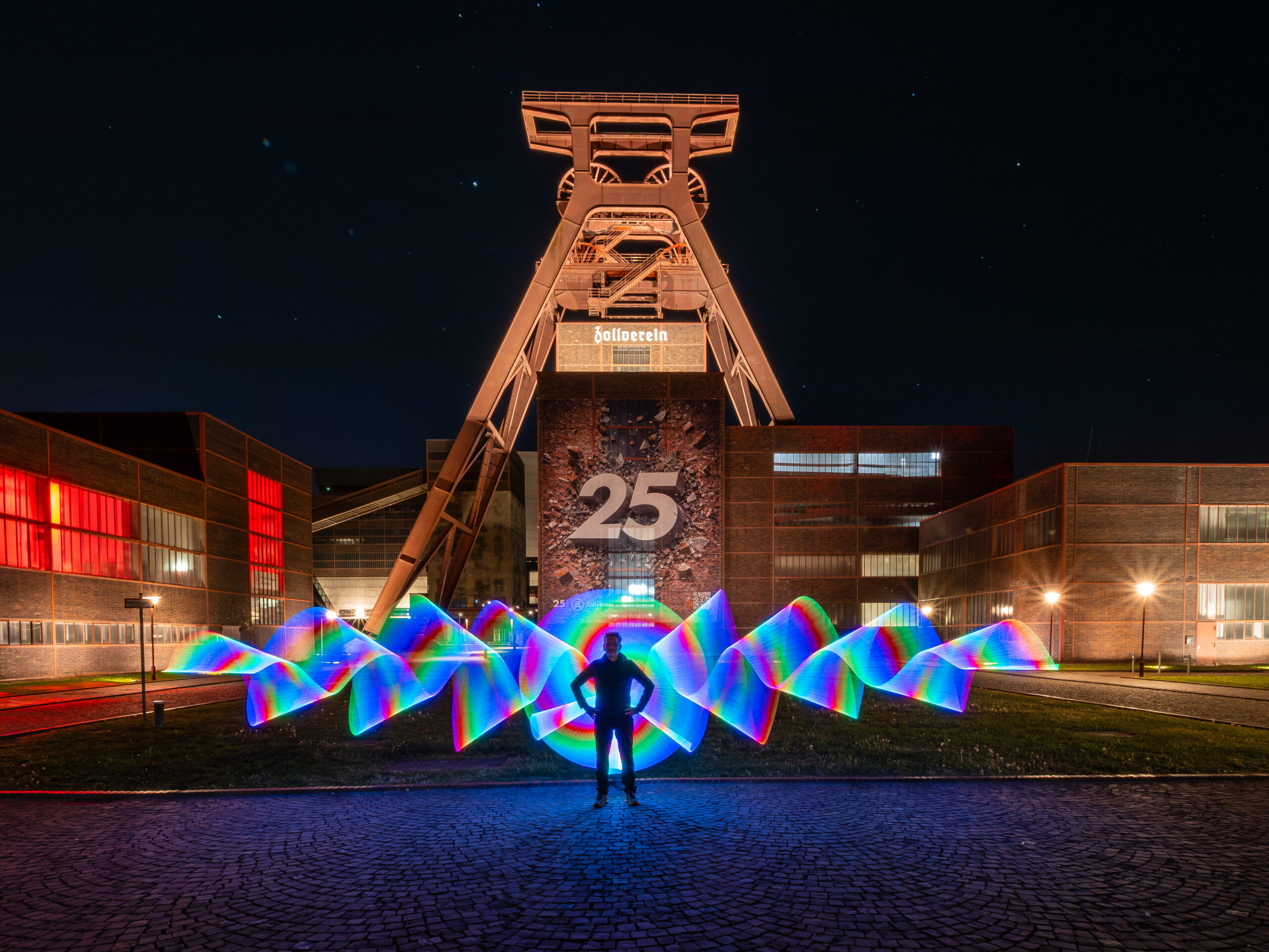 <b>Lightpainting Intensiv-Workshop mit Olaf Schieche / ZOLAQ</b><br />16.03.2027 - 06.04.2027 7 Lightpainting Intensiv-Workshop mit Olaf Schieche / ZOLAQ