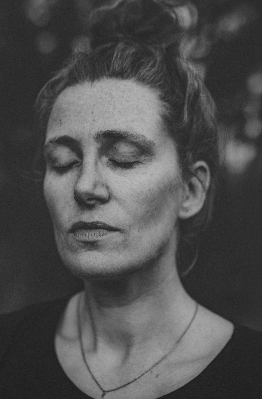 <b>Nur für Frauen: Mein Weg zu mir, mein Weg zum Selbstporträt // Mit Claudia Warneke</b><br />17.02.2027 - 10.03.2027 4 Nur für Frauen: Mein Weg zu mir, mein Weg zum Selbstporträt // Mit Claudia Warneke